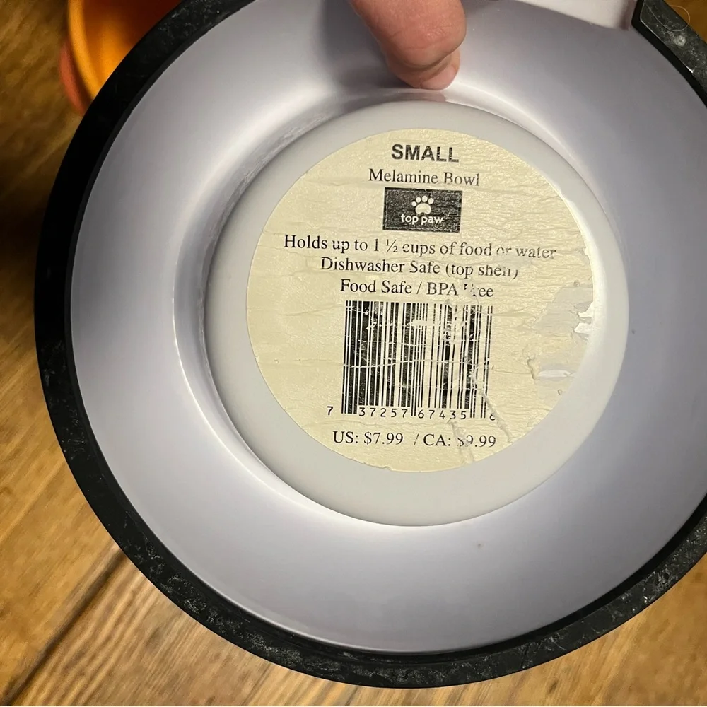 PLASTIC FLORAL DOG/ CAT BOWL